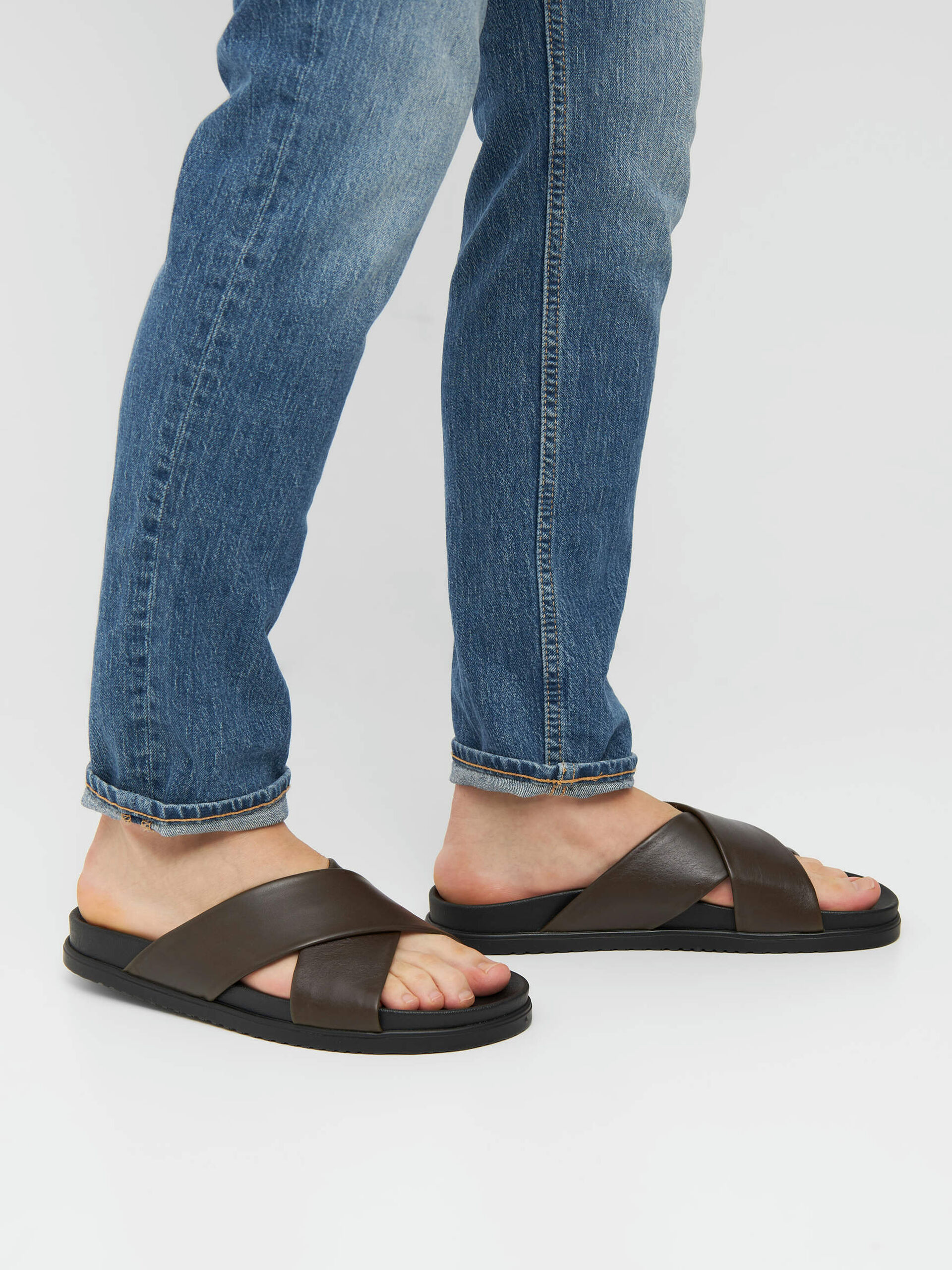 Carousel image - BIATOMMY SLIDERS, Olive | 6