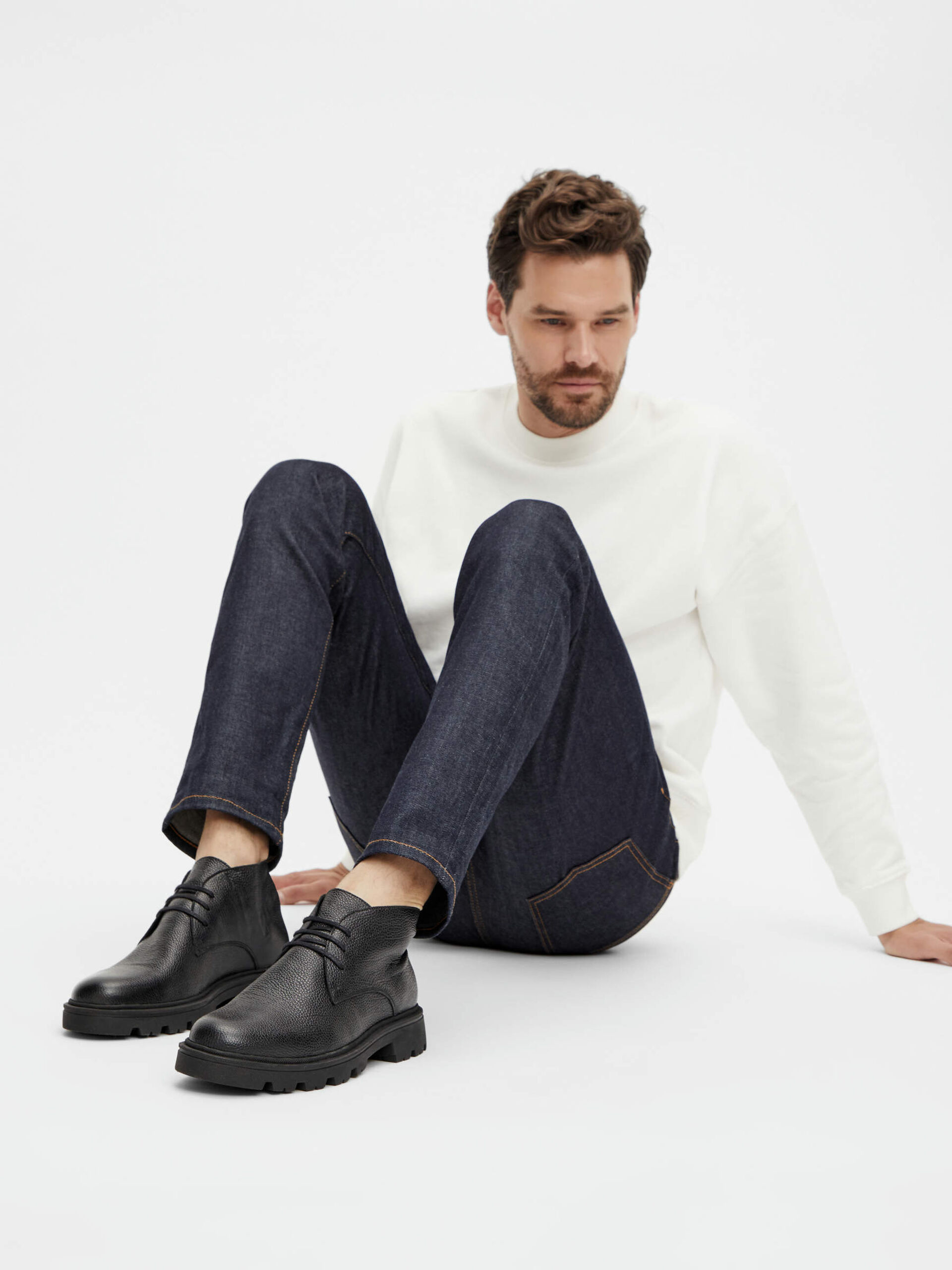 Carousel image - BIASHARP BOTTINES CHUKKA, Black | 5