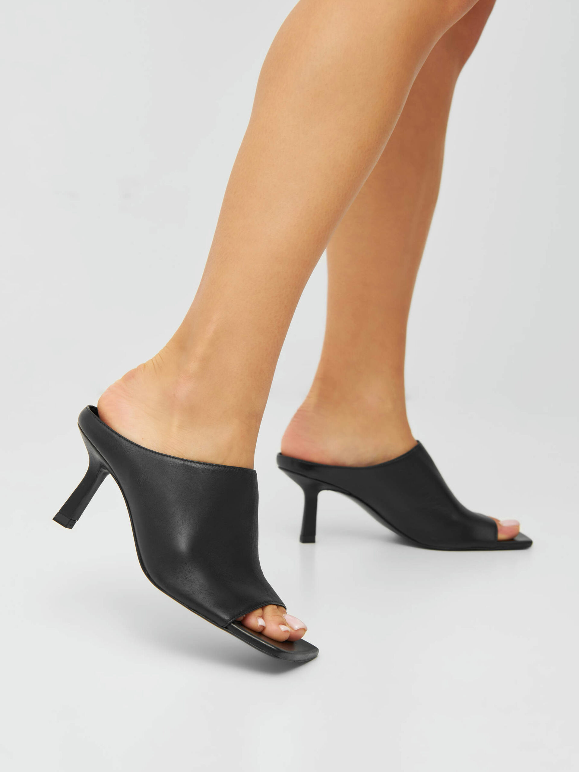 Carousel image - BIAELLA MULES, Black | 2